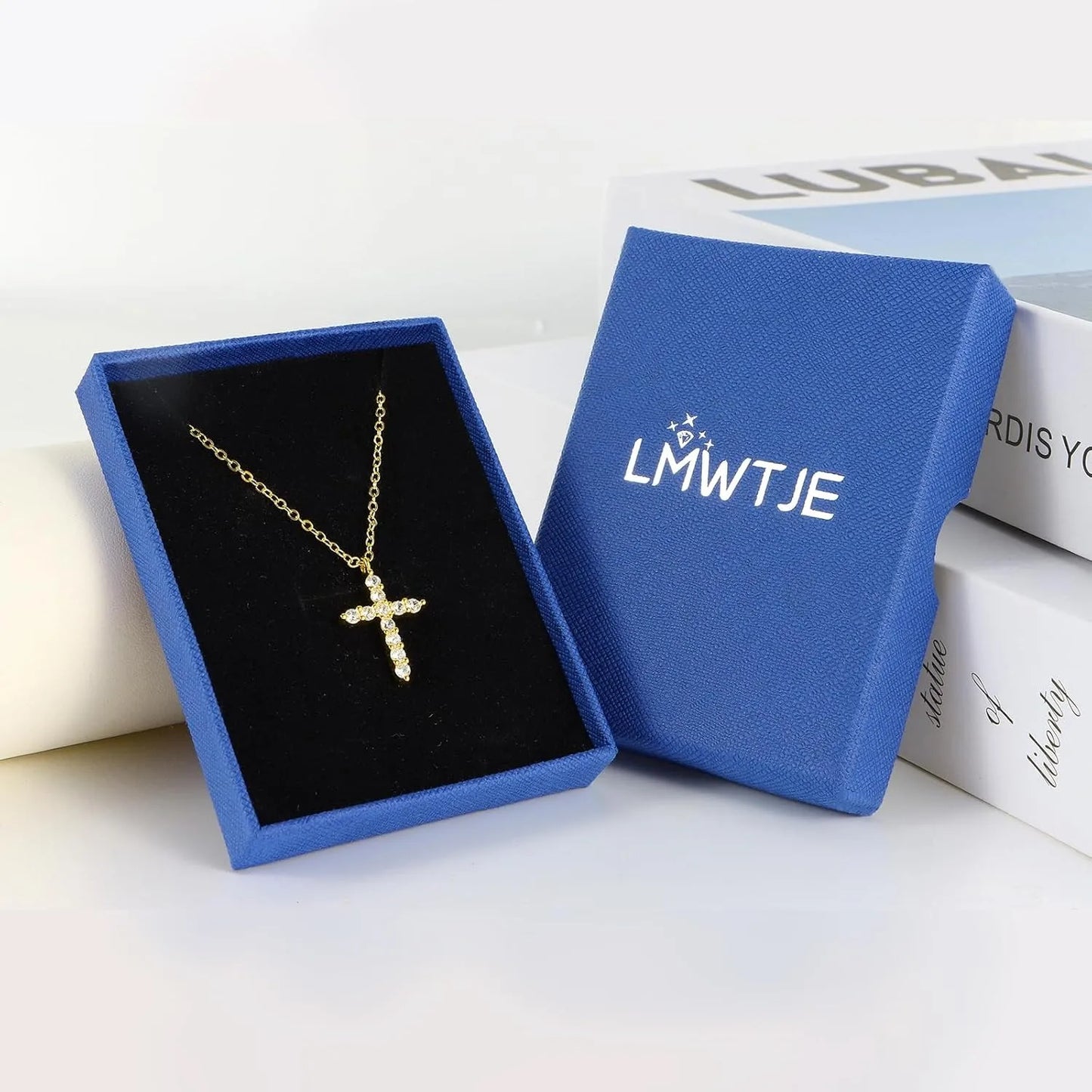 Cross Necklace for women,14K Gold Plated Cubic Zirconia Pendant Necklace Diamond Necklaces Silver/Glod Jewelry