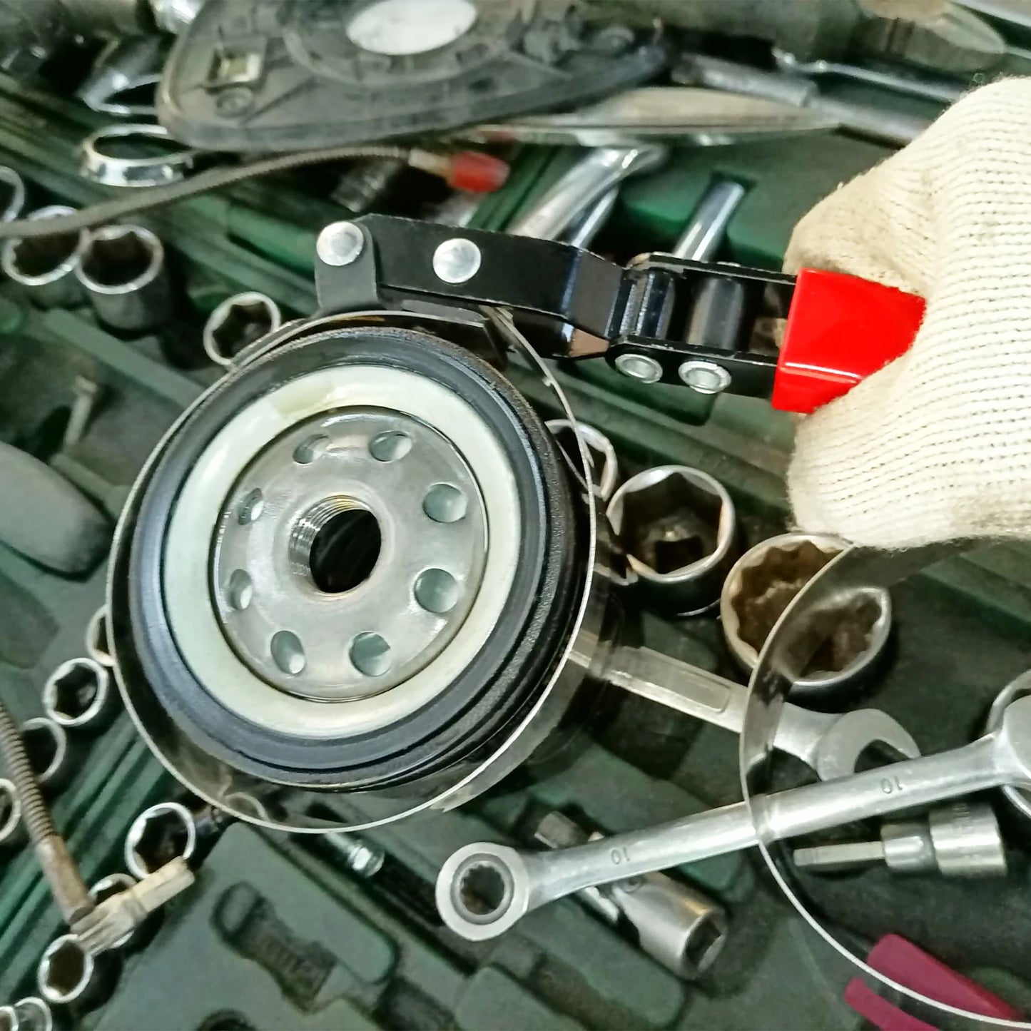 4Pc Oil Filter Wrench Set Swivel Truck Gripper 180 Degree