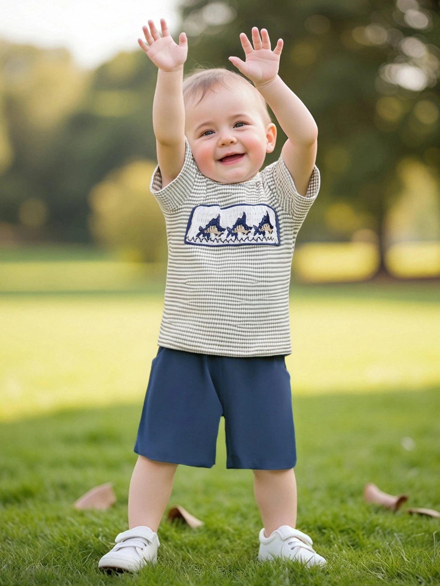 Toddler Boys Summer Fish Embroidered Tee And Shorts Set