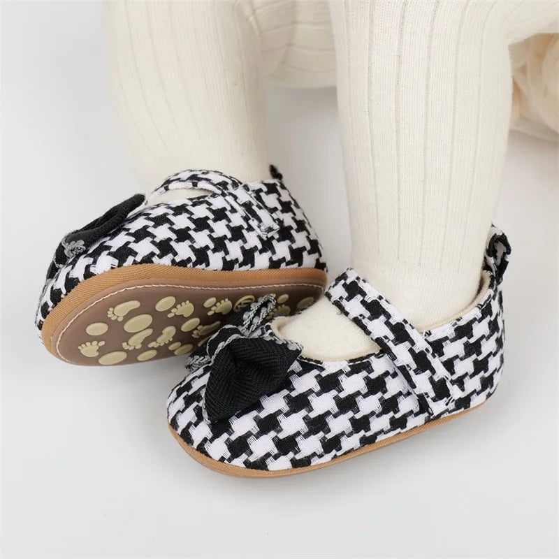 Baby Girl Polka Dot Mary Jane Slip On Flats Newborn