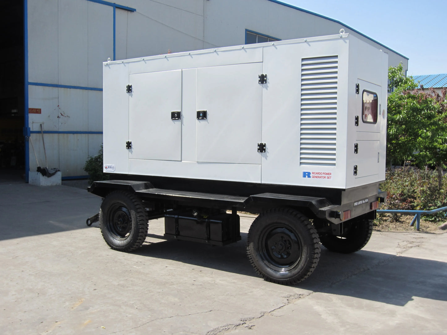 Ricardo 100kVA Silent Diesel Generator 80kW Trailer With R6105AZD Engine