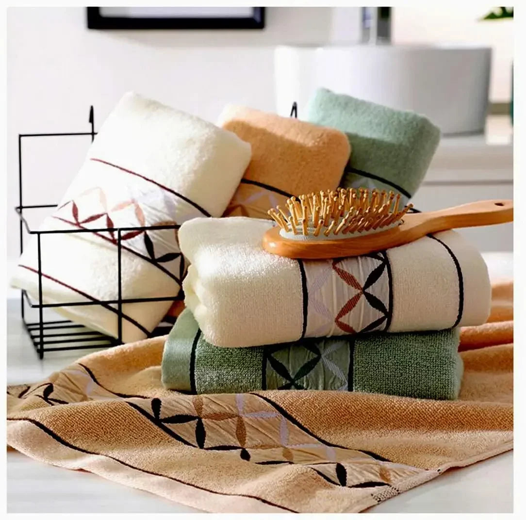 4 Packs Pure Cotton Hand Towels 100 Percent Cotton Face Towels Printed Super Soft High Absorbent Bathroom