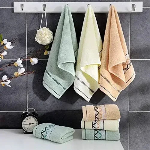 4 Packs Pure Cotton Hand Towels 100 Percent Cotton Face Towels Printed Super Soft High Absorbent Bathroom Towels