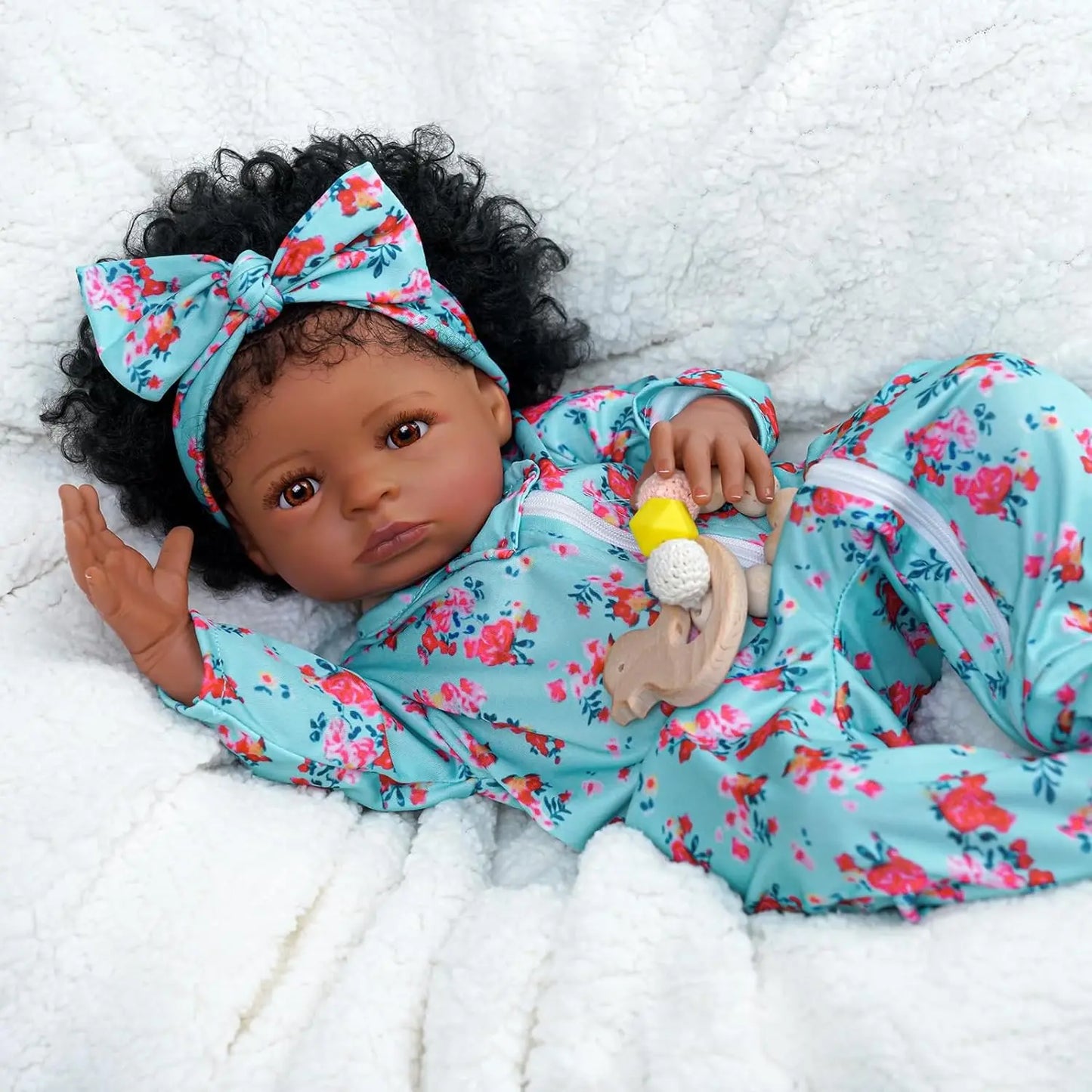Lifelike Reborn Black Girl Doll 18 Inch Realistic Newborn Baby Doll with Clothes Perfect Gift for Kids Age 3 Plus