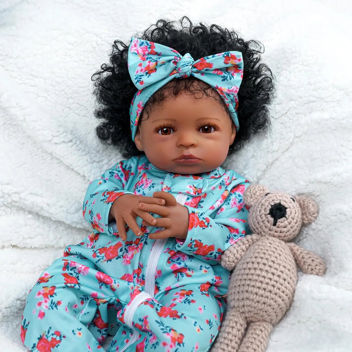 Lifelike Reborn Black Girl Doll 18 Inch Realistic Newborn Baby Doll with Clothes Perfect Gift for Kids Age 3 Plus